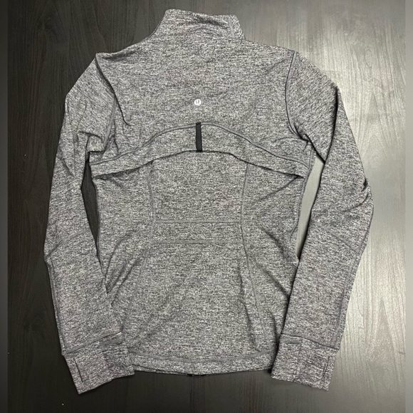 Lululemon define jacket in heather grey size 4 - Picture 7 of 7